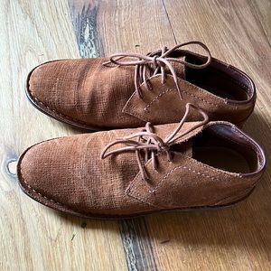 Men’s 9.5 Kenneth Cole Oxford’s